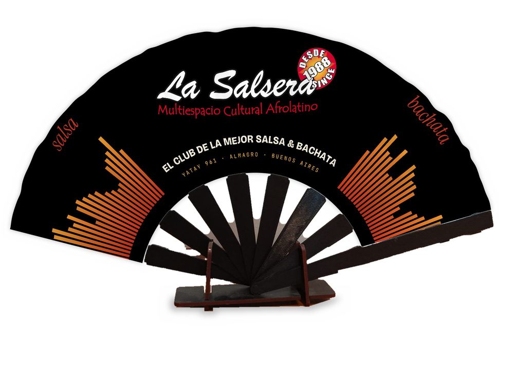 Abanico personalizado para La Salsera, club de salsa y bachata de Almagro